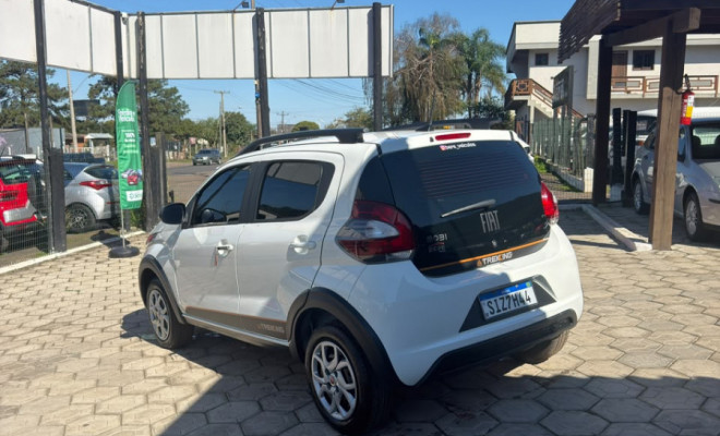 Fiat MOBI TREKKING 1.0 Flex 5p. 2024 Flex-3