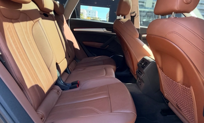 Audi Q5 S-Line 2.0 TFSI Quattro S-tronic 2023 Gasolina-8