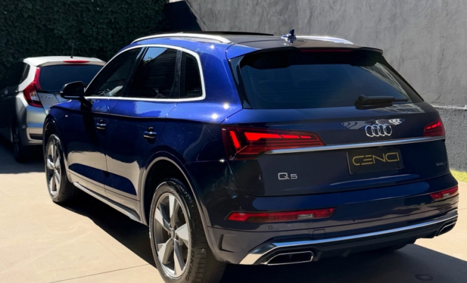 Audi Q5 S-Line 2.0 TFSI Quattro S-tronic 2023 Gasolina-2