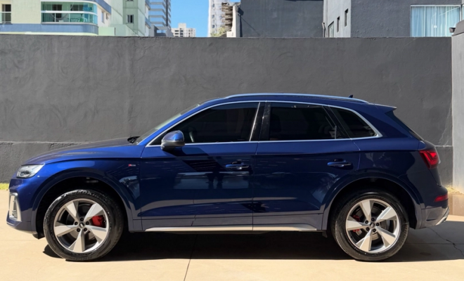 Audi Q5 S-Line 2.0 TFSI Quattro S-tronic 2023 Gasolina-1