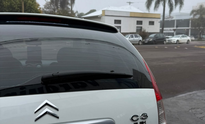 Citroën C3 Exclusive 1.4 Flex 8V 5p 2012 Flex-8