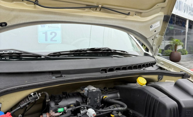 Citroën C3 Exclusive 1.4 Flex 8V 5p 2012 Flex-14