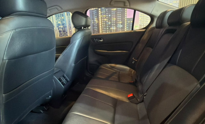 Honda CITY Sedan Touring 1.5 Flex 16V 4p Aut. 2023 Flex-11