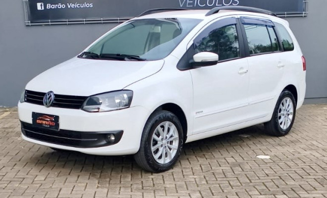 VW - VolksWagen SPACEFOX 1.6/ 1.6 Trend Total Flex 8V 5p 2014 Flex