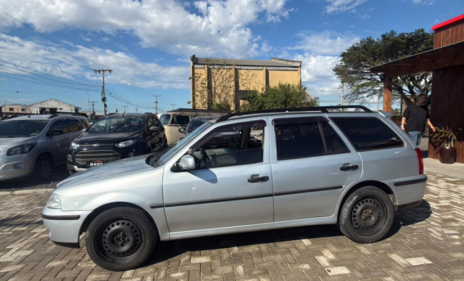 VW - VolksWagen Parati 1.8 Mi/ 1.8 Mi Plus 2000 Gasolina-0