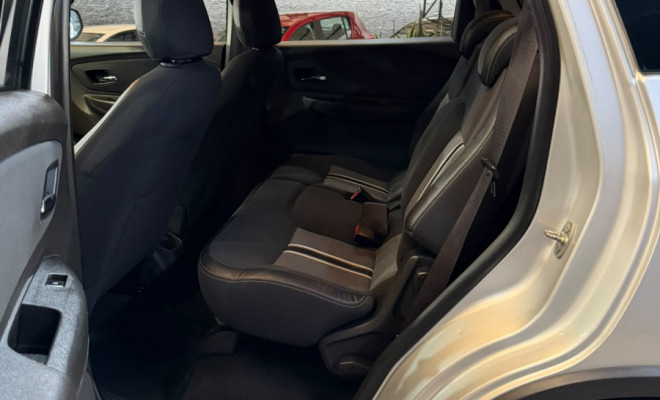 GM - Chevrolet SPIN ACTIV 1.8 8V Econo. Flex 5p Aut. 2015 Flex-8