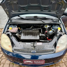 Ford Fiesta Street/ Action 1.0 8v 5p 2005 Gasolina-8