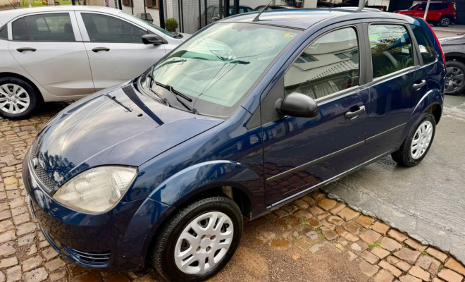 Ford Fiesta Street/ Action 1.0 8v 5p 2005 Gasolina