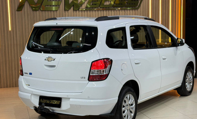 GM - Chevrolet SPIN LTZ 1.8 8V Econo.Flex 5p Mec. 2018 Flex-4