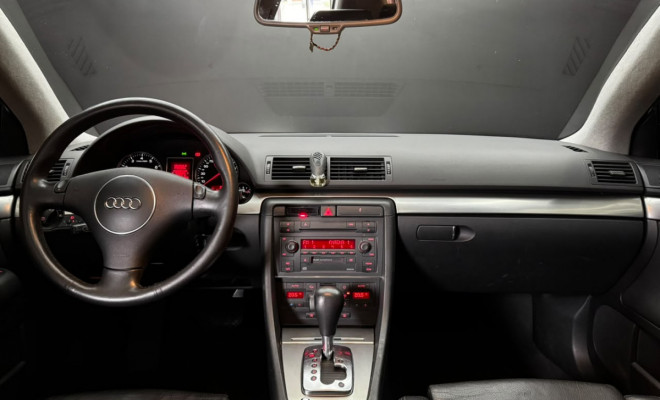 Audi A4 1.8 Tip./ Multitronic Turbo 2005 Gasolina-3
