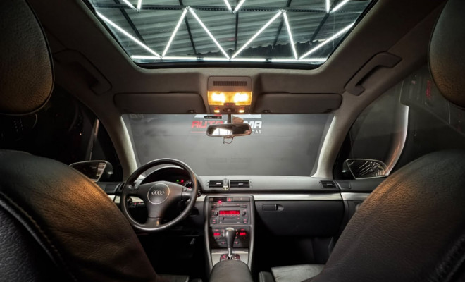 Audi A4 1.8 Tip./ Multitronic Turbo 2005 Gasolina-2