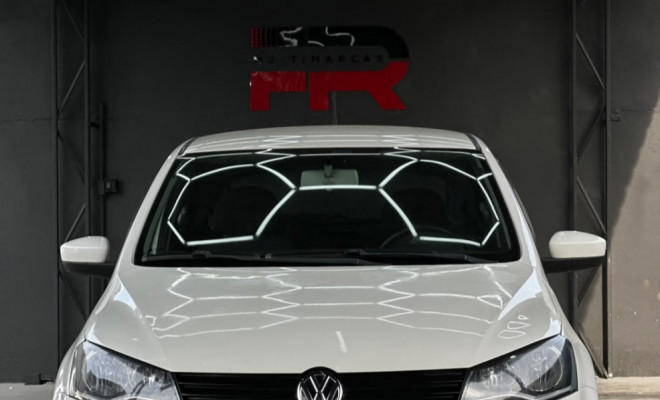 VW - VolksWagen Gol (novo) 1.0 Mi Total Flex 8V 4p 2014 Flex