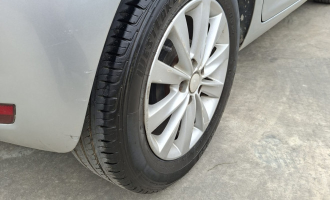 VW - VolksWagen Fox PRIME/Higli. 1.6 Total Flex 8V 5p 2010 Flex-9