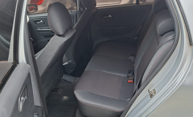 VW - VolksWagen Fox PRIME/Higli. 1.6 Total Flex 8V 5p 2010 Flex-7