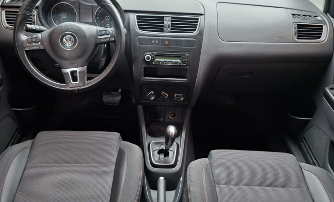 VW - VolksWagen Fox PRIME/Higli. 1.6 Total Flex 8V 5p 2010 Flex-4