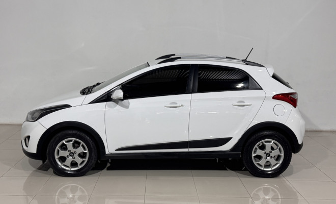 Hyundai HB20X Premium 1.6 Flex 16V Aut. 2014 Flex-2