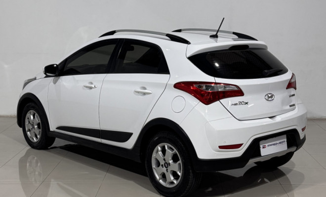 Hyundai HB20X Premium 1.6 Flex 16V Aut. 2014 Flex-3