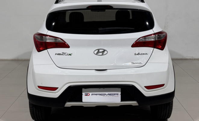 Hyundai HB20X Premium 1.6 Flex 16V Aut. 2014 Flex-4