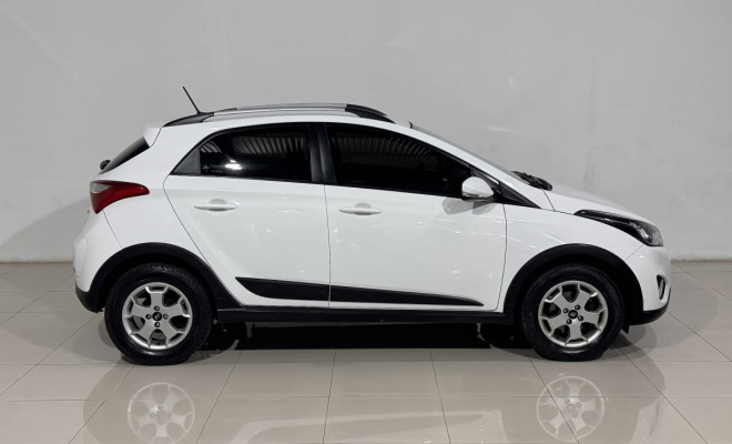 Hyundai HB20X Premium 1.6 Flex 16V Aut. 2014 Flex-6