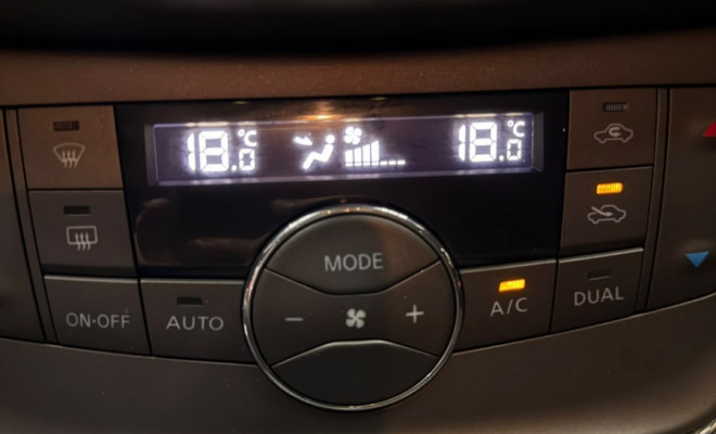Nissan Sentra SL 2.0/ 2.0 Flex Fuel 16V Aut. 2015-10