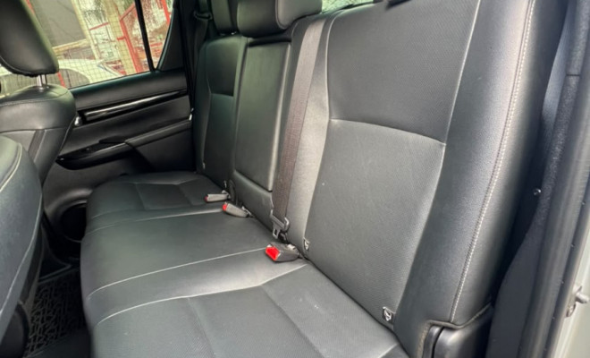 Toyota Hilux CD SRX 4x4 2.8 TDI 16V Diesel Aut. 2020 Diesel-9