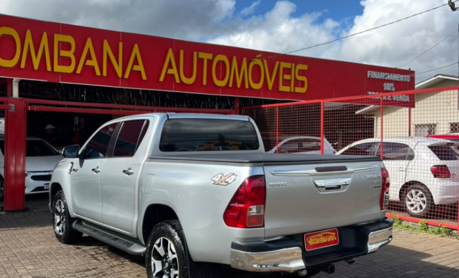Toyota Hilux CD SRX 4x4 2.8 TDI 16V Diesel Aut. 2020 Diesel-1