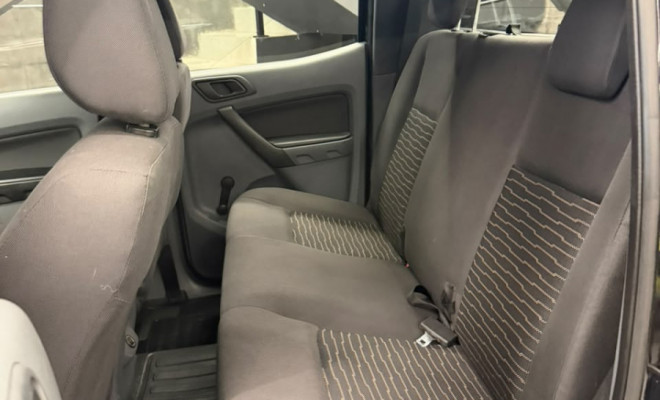 Ford Ranger XL 2.2 4x4 CD Diesel Mec. 2015 Diesel-9