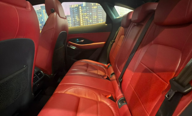 Jaguar E-Pace R-Dynamic S 2.0 AWD 249cv/ Flex 2018 Gasolina-9
