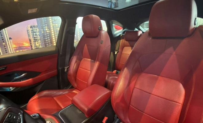 Jaguar E-Pace R-Dynamic S 2.0 AWD 249cv/ Flex 2018 Gasolina-12