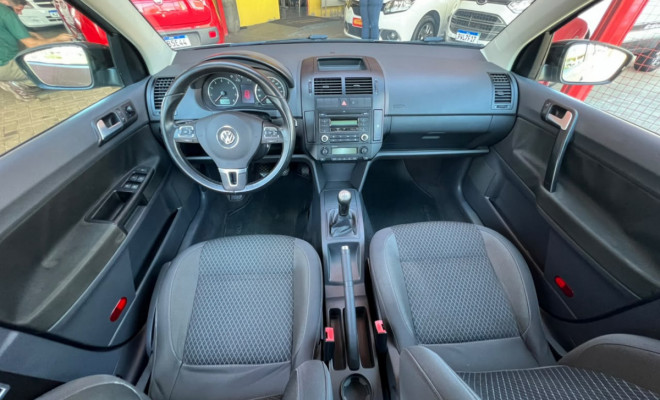 VW - VolksWagen Polo 1.6 E-Flex 8V 5p 2013 Flex-7