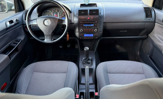 VW - VolksWagen Polo 1.6 Mi/S.Ouro 1.6 Mi Tot.Flex 8V 5p 2011 Flex-9