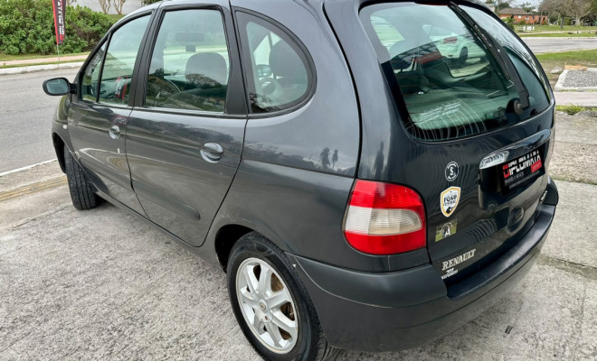 Renault Scénic Expression 1.6 Hi-Flex - 2006-3