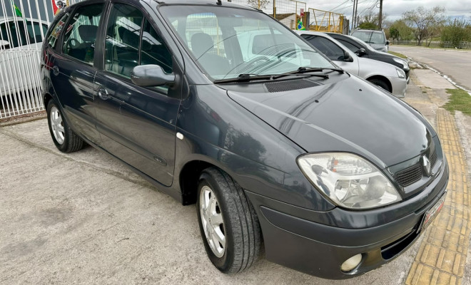 Renault Scénic Expression 1.6 Hi-Flex - 2006-0