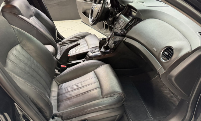 GM - Chevrolet CRUZE LT 1.8 16V FlexPower 4p Aut. 2014 Flex-13