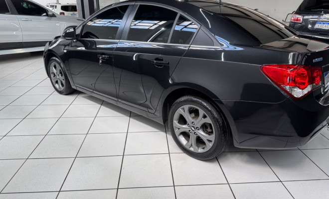 GM - Chevrolet CRUZE LT 1.8 16V FlexPower 4p Aut. 2014 Flex-3