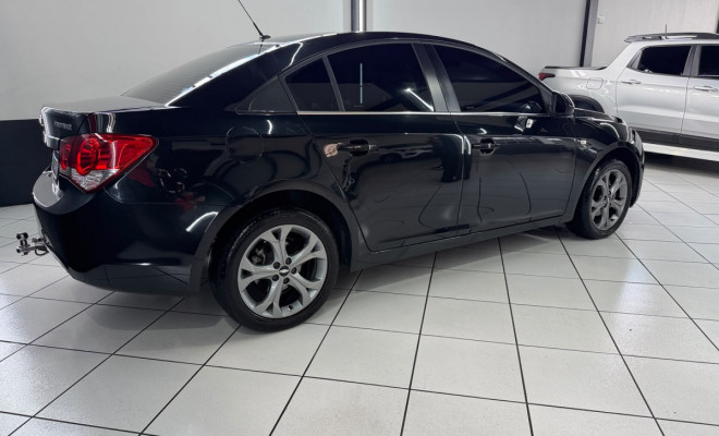 GM - Chevrolet CRUZE LT 1.8 16V FlexPower 4p Aut. 2014 Flex-4