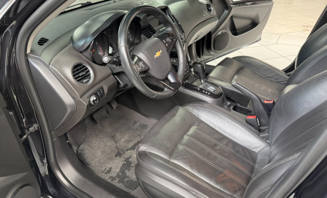 GM - Chevrolet CRUZE LT 1.8 16V FlexPower 4p Aut. 2014 Flex-14
