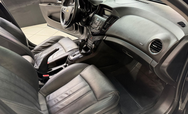 GM - Chevrolet CRUZE LT 1.8 16V FlexPower 4p Aut. 2014 Flex-15