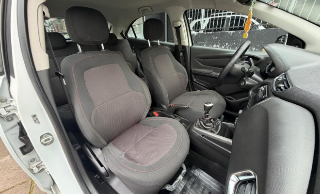 GM - Chevrolet ONIX HATCH LT 1.4 8V FlexPower 5p Mec. 2015 Flex-2