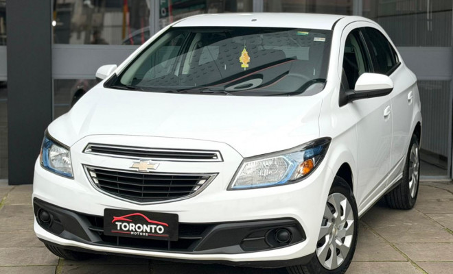 GM - Chevrolet ONIX HATCH LT 1.4 8V FlexPower 5p Mec. 2015 Flex