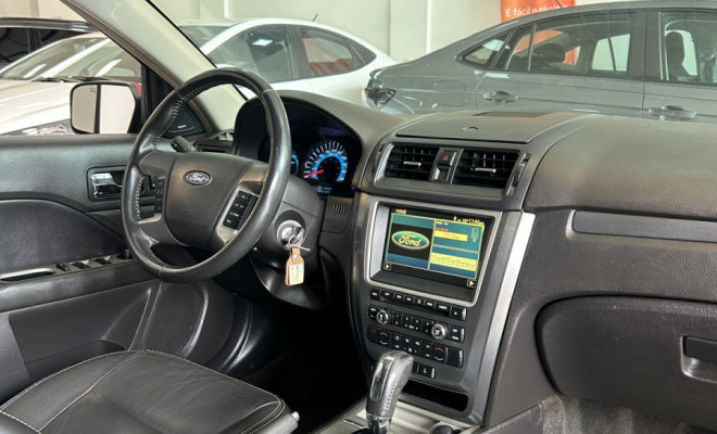 Ford Fusion SEL 3.0 V6 AWD 24V 243cv Aut. 2010 Gasolina-8