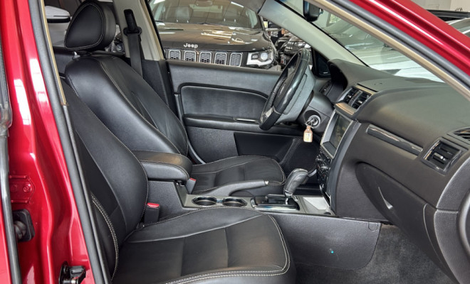 Ford Fusion SEL 3.0 V6 AWD 24V 243cv Aut. 2010 Gasolina-5