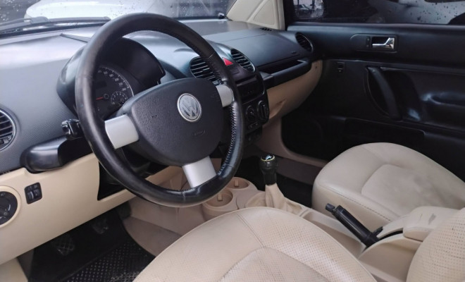 VW - VolksWagen New Beetle 2.0 Mi Mec./Aut. 2007 Gasolina-4