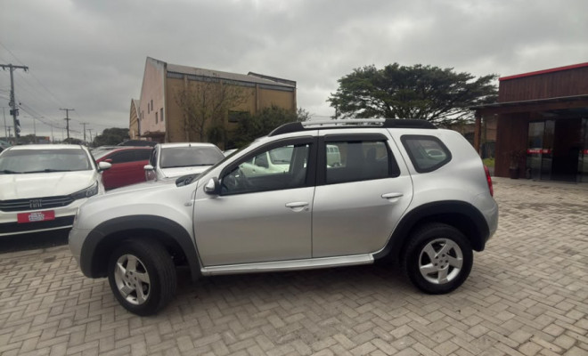 Renault DUSTER TECHROAD 4X4 2.0 16V Mec. 2015 Gasolina-1