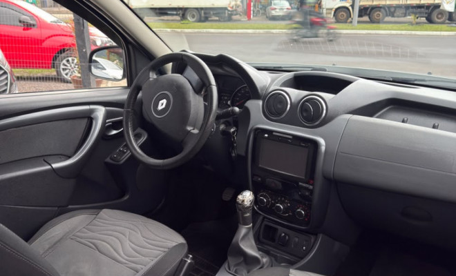 Renault DUSTER TECHROAD 4X4 2.0 16V Mec. 2015 Gasolina-3