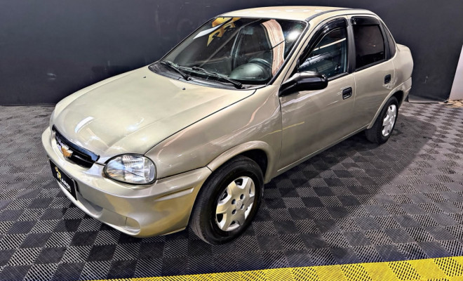 GM - Chevrolet Classic Life/LS 1.0 VHC FlexP. 4p 2010 Flex-0