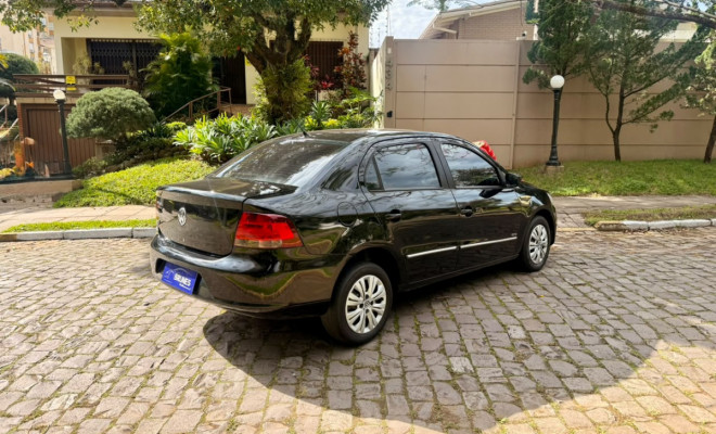 VW - VolksWagen VOYAGE 1.0/1.0 City Mi Total Flex 8V 4p 2010 Flex-10