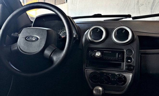 Ford Ka 1.0 8V/1.0 8V ST Flex 3p 2011 Flex-3