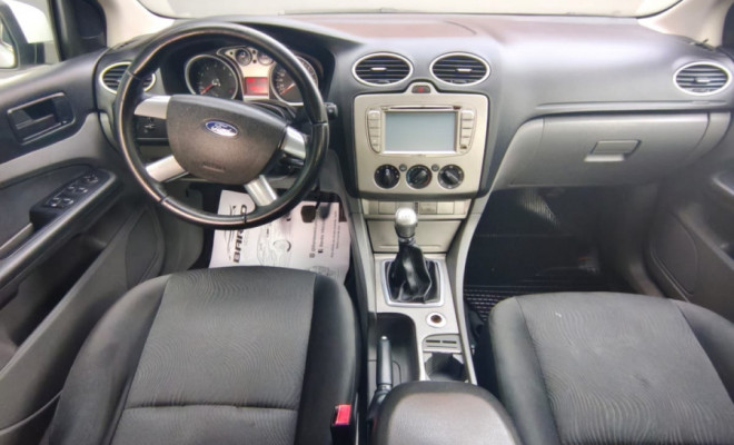 Ford Focus 1.6 S/SE/SE Plus Flex 8V/16V  5p 2013 Flex-5