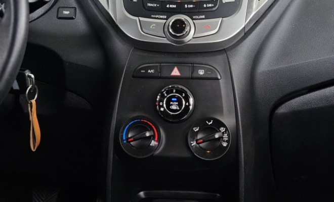 Hyundai HB20 Comf./C.Plus/C.Style 1.0 Flex 12V 2015 Flex-9